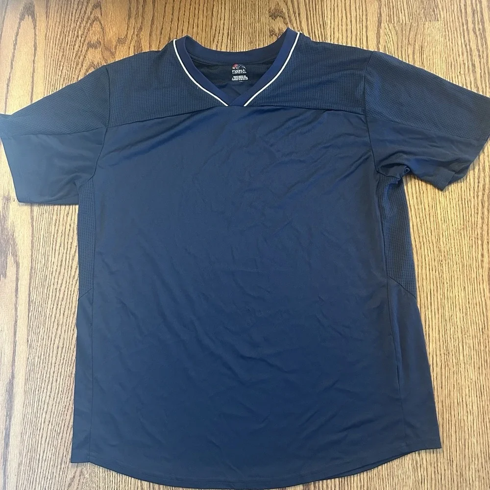 Majestic Men's Athletic Shirt Size L Navy Blue V-Neck Short Sleeve Sportswear